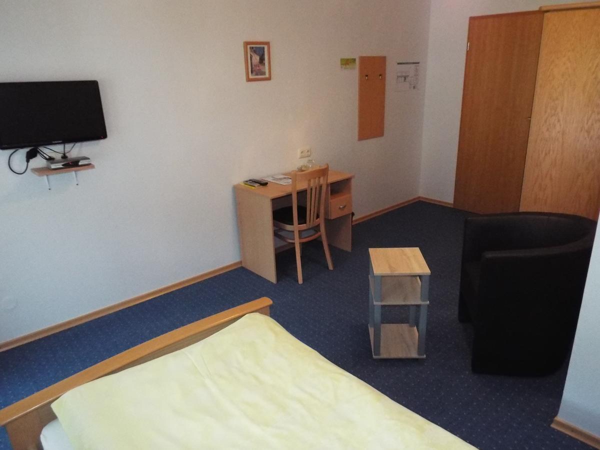 Hotel Garni Zum Reinhardswald Gewissenruh Quarto foto